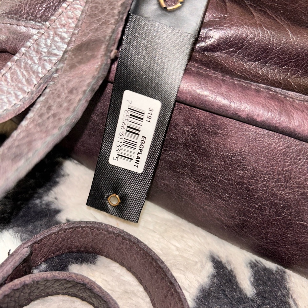 Latico Eggplant Crossbody NWT - Picture 3 of 7